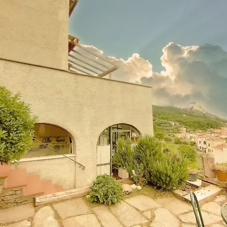 Apartment Sbilenca & Sbilenchina - Per Mtb - Climbers E Famiglie - Giardino - Bbq - Nel Finalese *