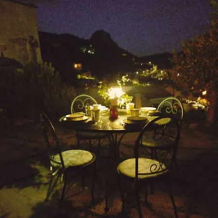 Appartamento La Sbilenca Casa Indipendente Con Ampio Giardino