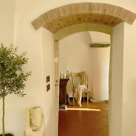 La Sbilenca E La Sbilenchina - Calice Ligure, Vicino Finale Ligure * Calice Ligure