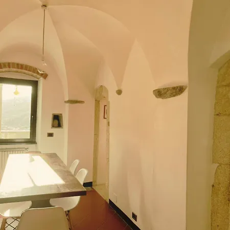 La Sbilenca Casa Indipendente Con Ampio Giardino