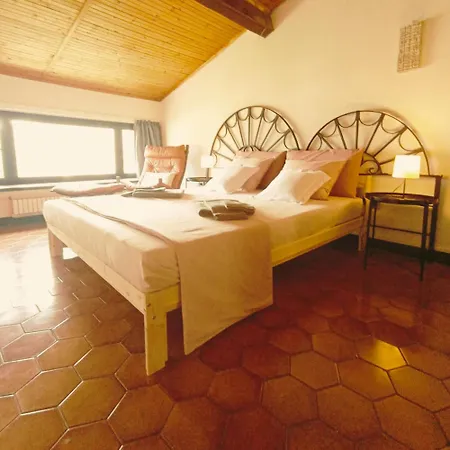 La Sbilenca Casa Indipendente Con Ampio Giardino * Calice Ligure