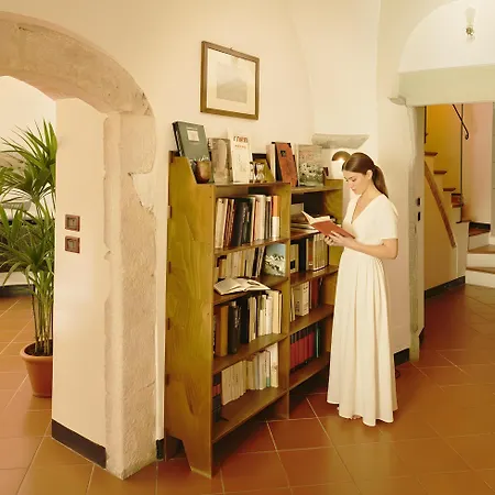 La Sbilenca E La Sbilenchina - Calice Ligure, Vicino Finale Ligure * Calice Ligure